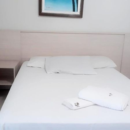 Kris Hotel Petrolina Exterior photo